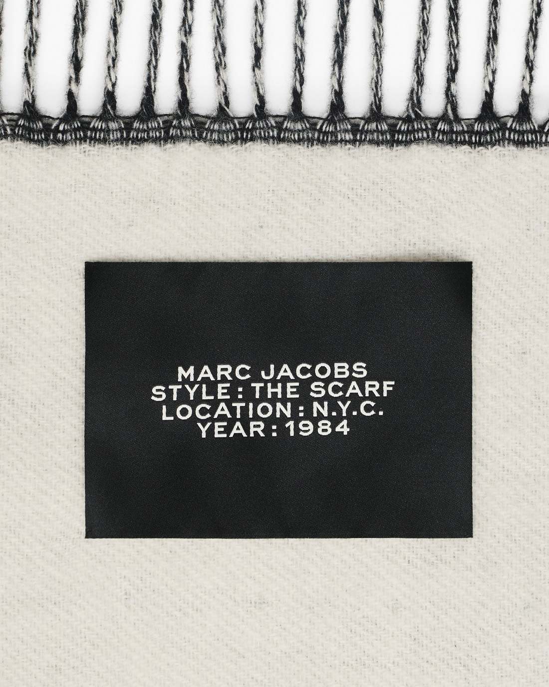 Marc Jacobs The Scarf Black