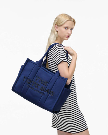 The Puffy Nylon Large Tote Bag Blue Sea Marc Jacobs / BAGS
