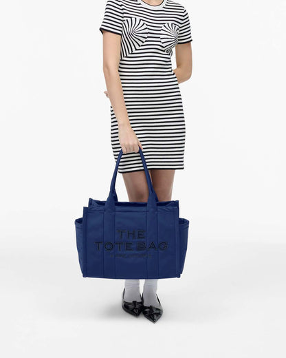 The Puffy Nylon Large Tote Bag Blue Sea Marc Jacobs / BAGS