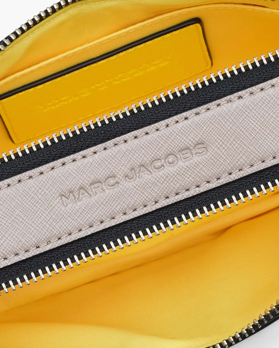 The Snapshot Daisy Yellow Marc Jacobs / BAGS