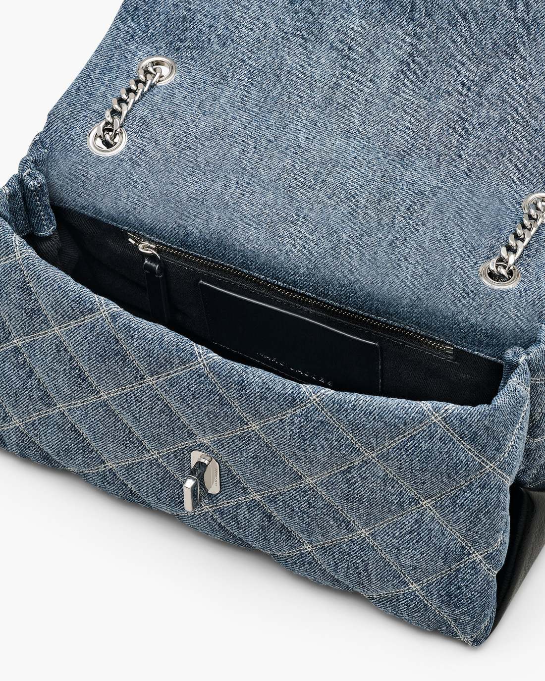The Quilted Denim Dual Convertible Shoulder Bag Light Wash Indigo Marc Jacobs / BAGS