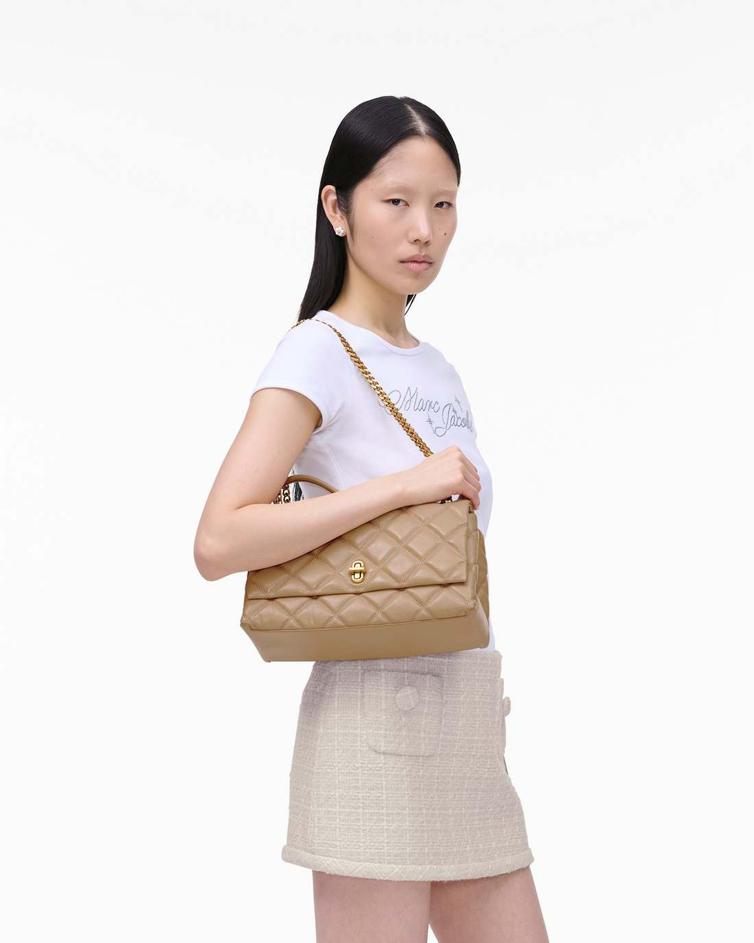 The Quilted Dual Convertible Shoulder Bag Camel Marc Jacobs / BAGS