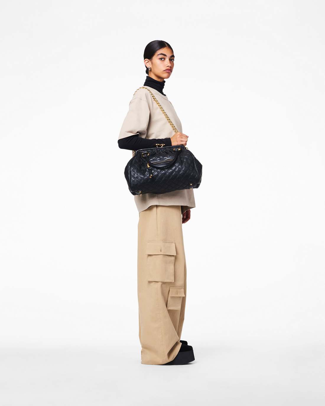 Re-Edition Quilted Leather Stam Bag Black Marc Jacobs / BAGS