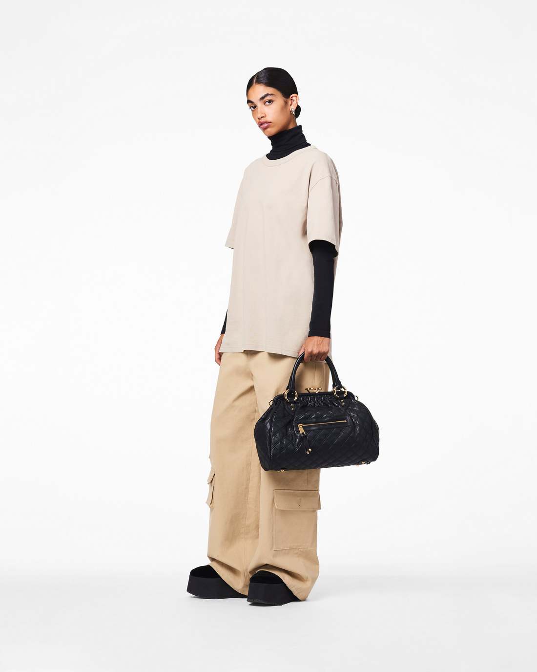 Re-Edition Quilted Leather Stam Bag Black Marc Jacobs / BAGS